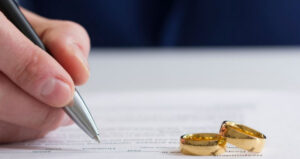 За перше півріччя 2024 року українці зареєстрували 72 тисячі шлюбів