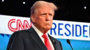 Президент Трамп підписав указ про закриття південного кордону США