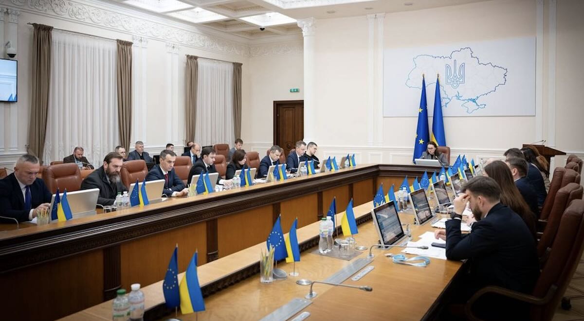 Уряд виділив ще 400 млн грн на виплати звільненим з полону / Фото: відкриті джерела