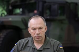Сирський доручив посилити контроль за підготовкою новобранців